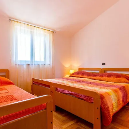 App Nela Apartment *