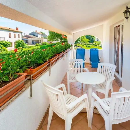 App Nela Apartment